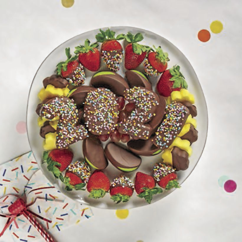 Edible Arrangements graduation platter